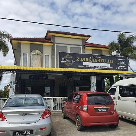 Oyo 90404 Hotel Z Dirgahayu 313 Pasir Mas Exteriör bild
