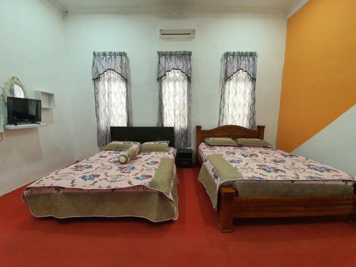 Oyo 90404 Hotel Z Dirgahayu 313 Pasir Mas Exteriör bild