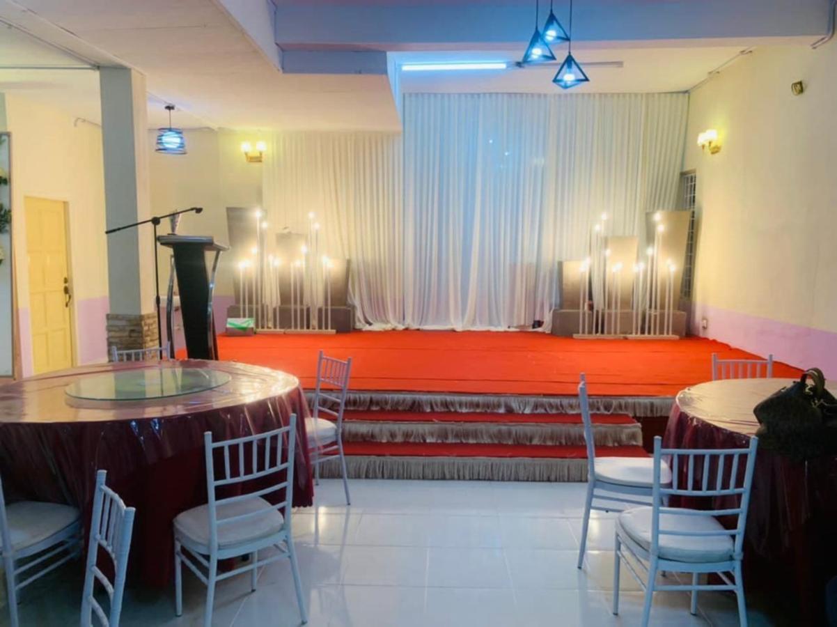 Oyo 90404 Hotel Z Dirgahayu 313 Pasir Mas Exteriör bild