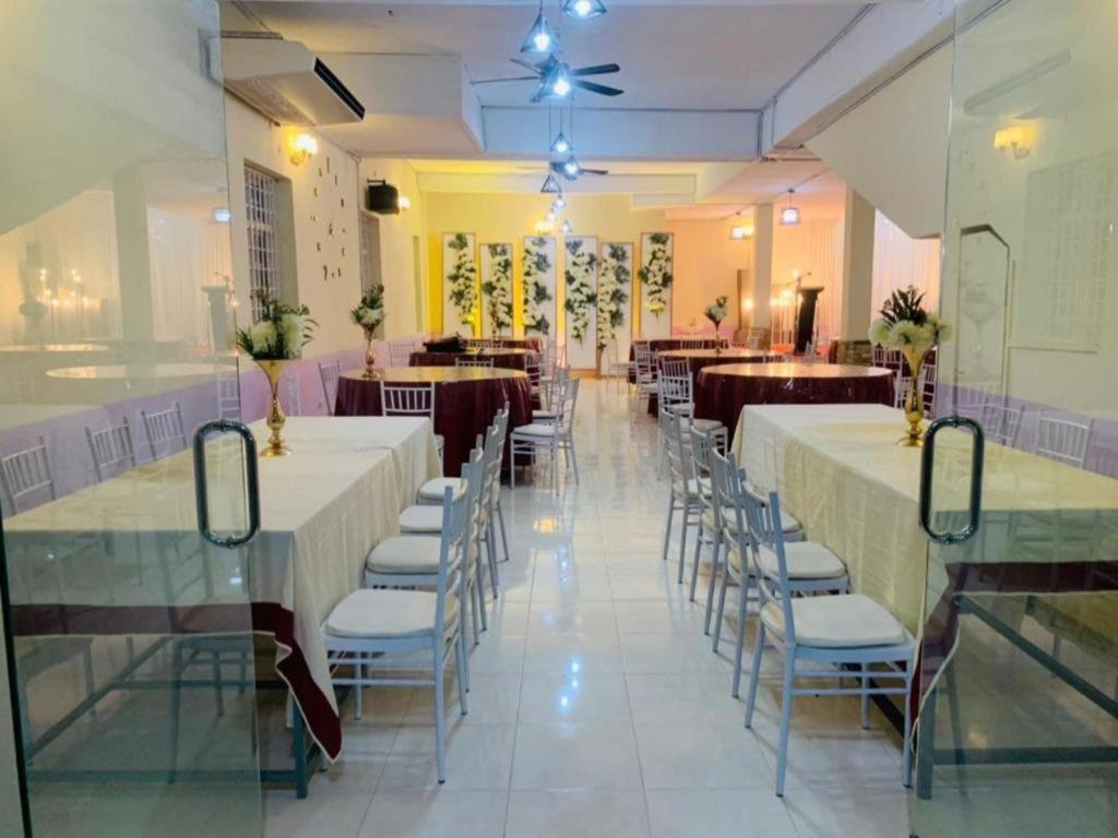 Oyo 90404 Hotel Z Dirgahayu 313 Pasir Mas Exteriör bild